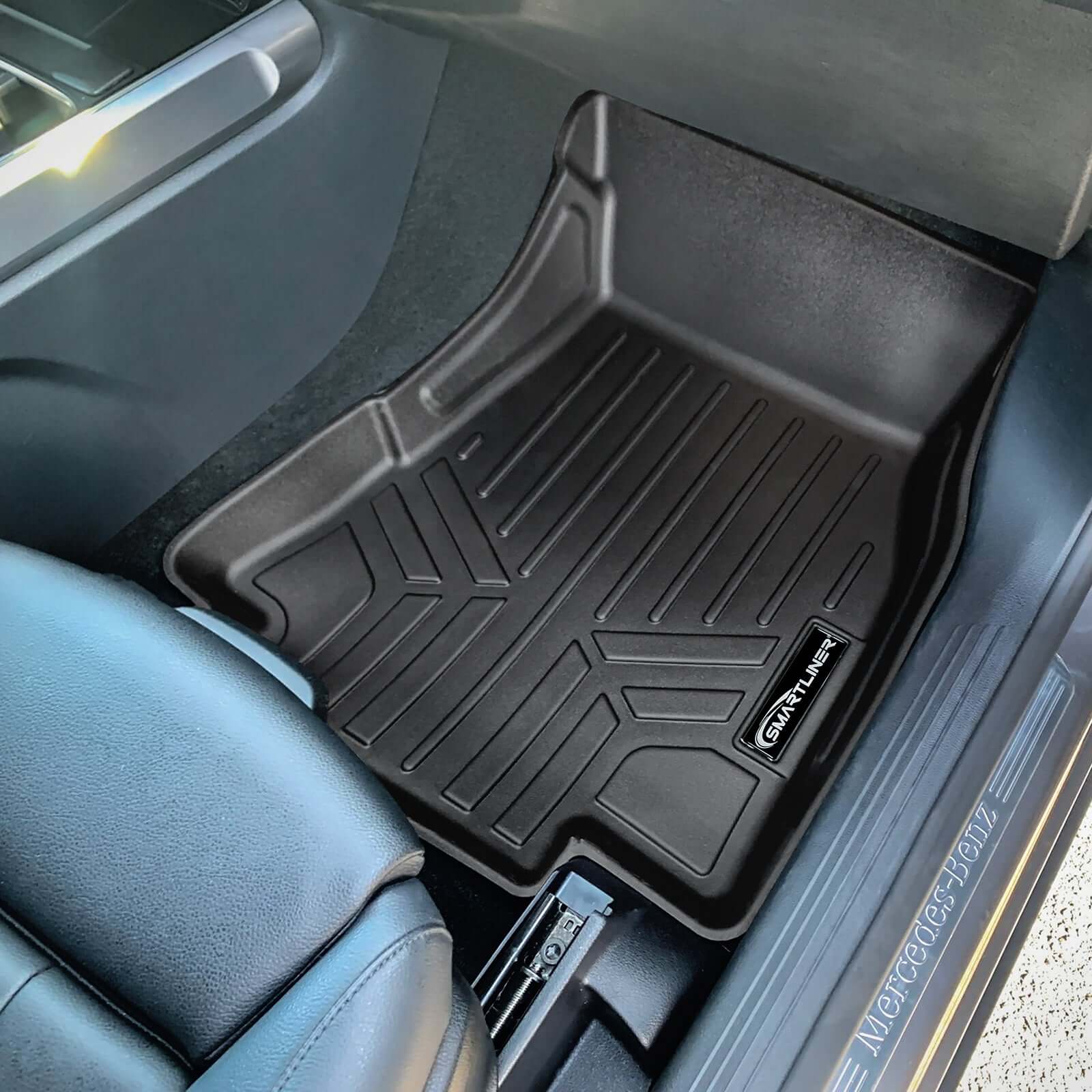 SMARTLINER Custom Fit Floor Liners For 2020-2024 Mercedes-Benz GLB 35 SUV