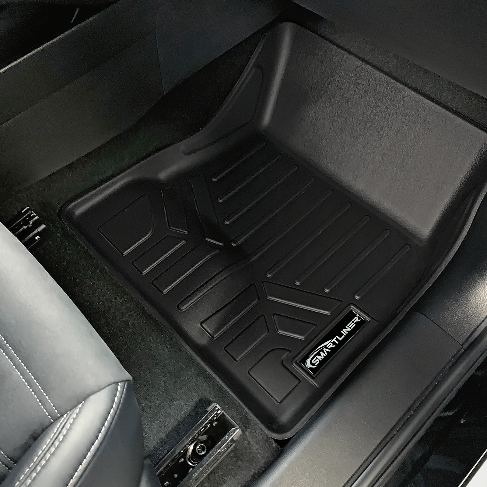 SMARTLINER Custom Fit Floor Liners For 2023-2024 Mitsubishi Outlander PHEV