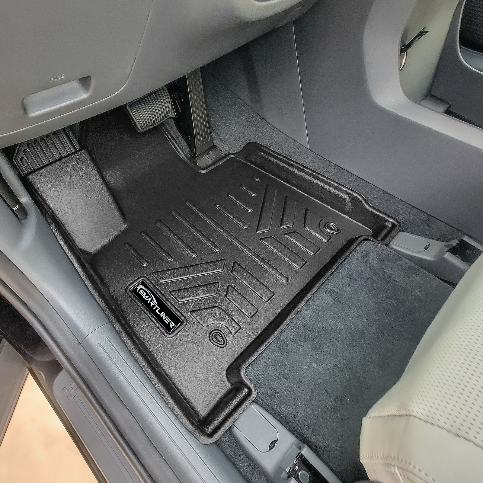 SMARTLINER Custom Fit Floor Liners For 2024 - 2025 Hyundai Santa Fe Hybrid