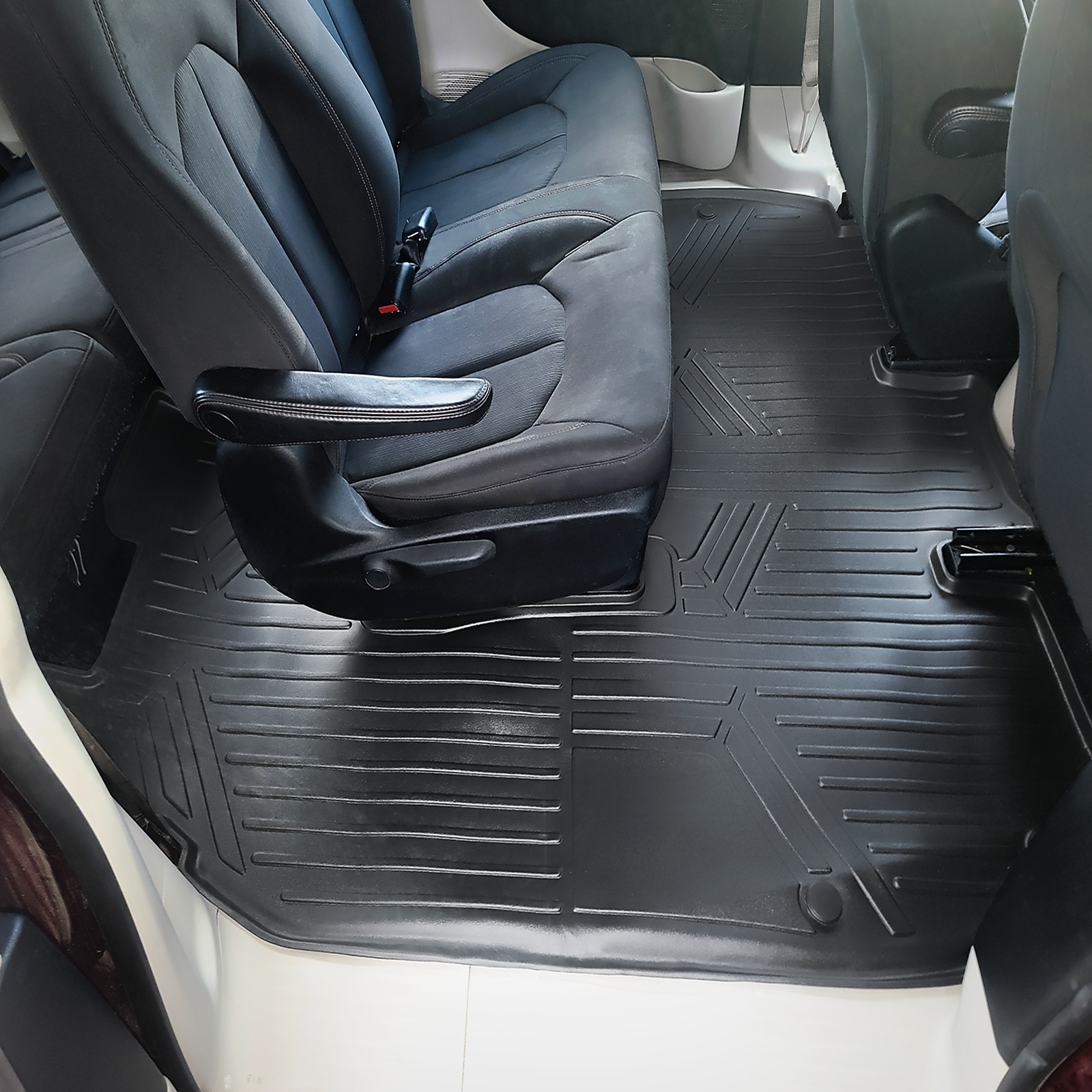 SMARTLINER Custom Fit Floor Liners For 2017-2020 Chrysler Pacifica with 2nd Row Bench Seats (7 Passenger Model)