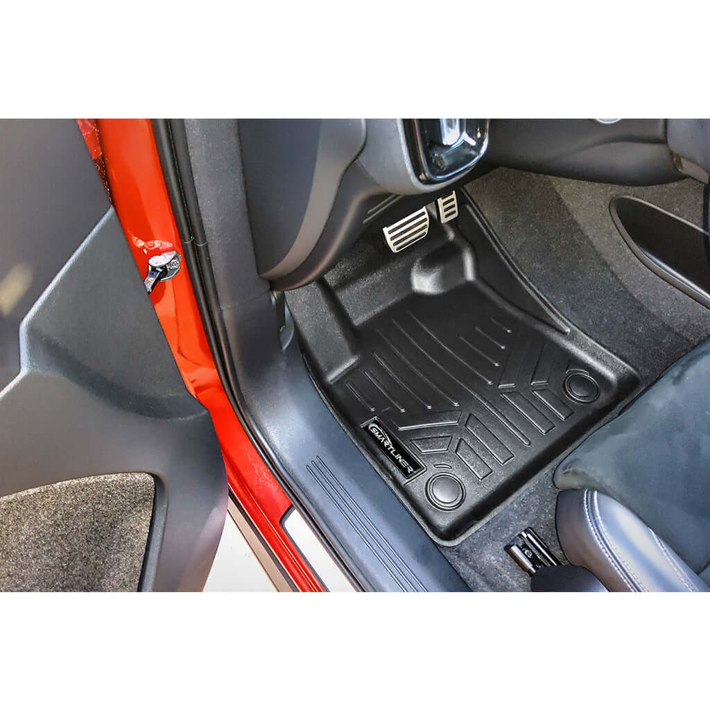 SMARTLINER Custom Fit Floor Liners For 2021-2025 Volvo XC40 Recharge