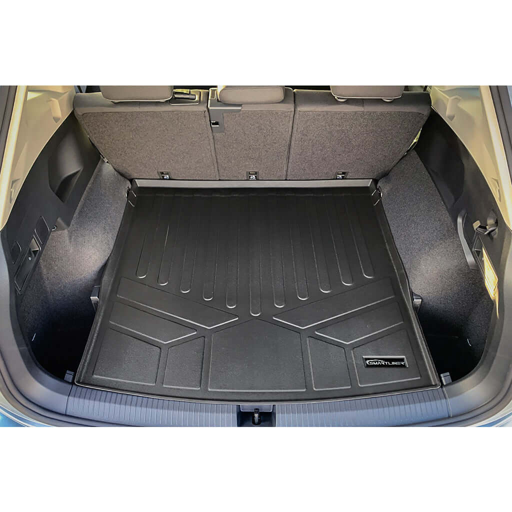 SMARTLINER Custom Fit Floor Liners For 2018-2024 Volkswagen Tiguan (5 Pass)